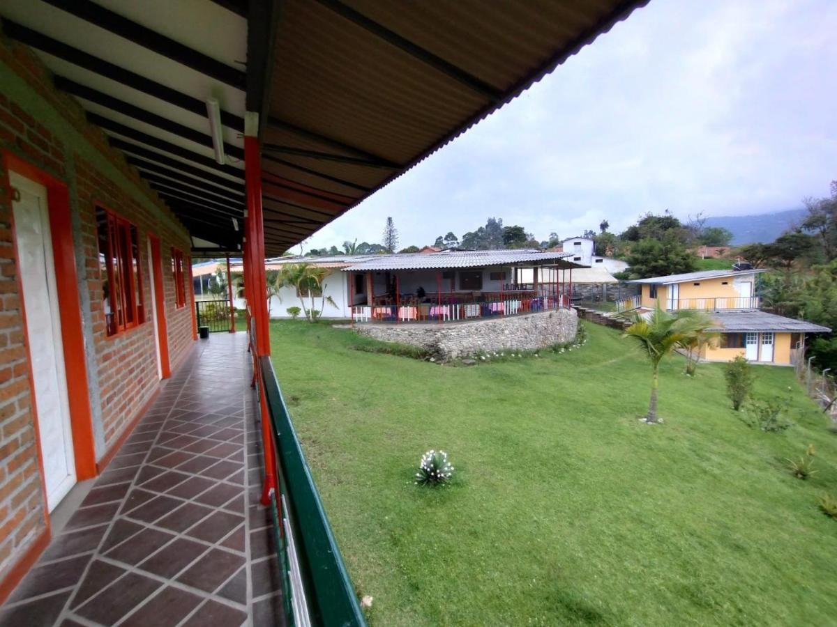 Finca Hotel La Fragata Santa Rosa de Cabal Exterior photo